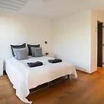 Ocean View In First Row. Architectural Pearl * דרגור