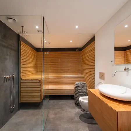 Ocean View In First Row. Architectural Pearl * דרגור