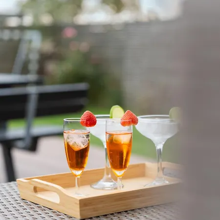 Ocean View In First Row. Architectural Pearl 德拉戈