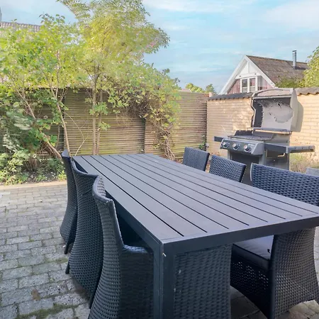 Ocean View In First Row. Architectural Pearl Διαμέρισμα